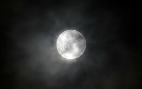 Supermoon z Indonésie