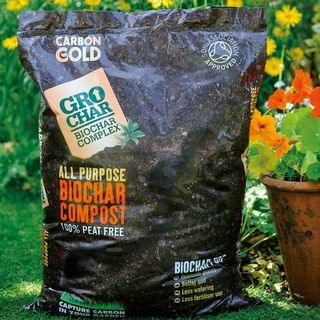 Víceúčelový kompost Carbon Gold Grochar bez rašeliny - 20 litrů