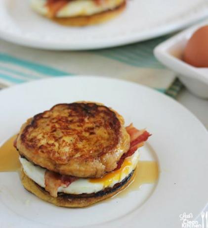 mcgriddle snídaně sendvič