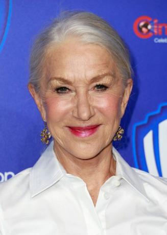 las vegas, Nevada 26. dubna helen mirren navštěvuje cinemacon 2022 varující bros obrázky prezentace „velkého obrazu“ v koloseu v paláci caesars během cinemacon, oficiální sjezd národního sdružení vlastníků divadel, 26. dubna 2022 v Las Vegas, Nevada photo by frazer harrisongetty images for for for cinemacon