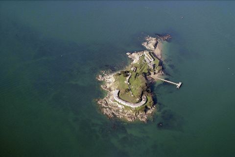 Letecký pohled na Drakeův ostrov, Plymouth
