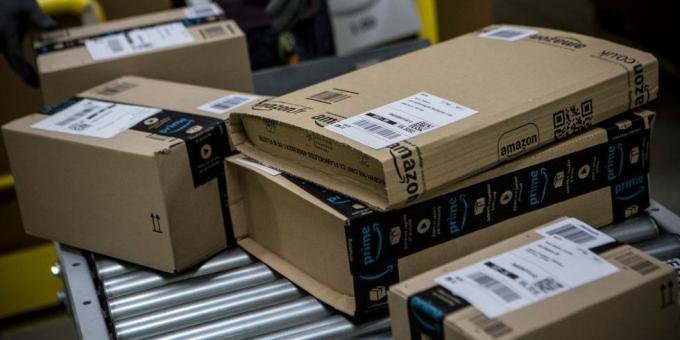 dodávky usps a Amazon