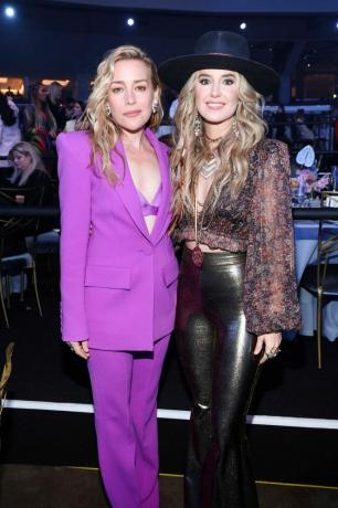 Piper parabo a lainey wilson na billboardu Ženy v hudbě konaném v divadle youtube 1. března 2023 v Los Angeles, Kalifornie foto od rich polkbillboard přes getty images