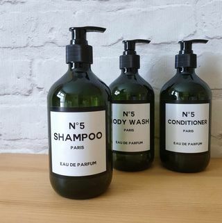 Zelené koupelnové láhve-šampon-kondicionér mýdlové láhve na tělo, sada opakovaně použitelných dávkovačů lahví.