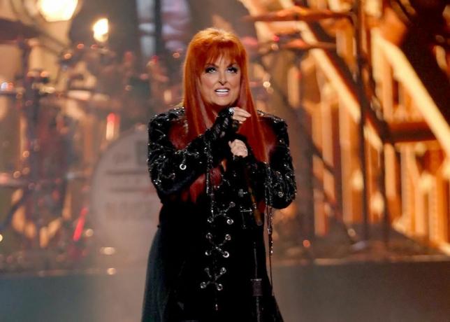 Nashville, Tennessee 28. září 2023 peoples choice country award na snímku wynonna judd vystupuje na pódiu během 2023 peoples ceny za výběr země se konaly v grand ole opry house 28. září 2023 v Nashvillu, Tennessee, fotografie mickey bernalnbc via getty snímky