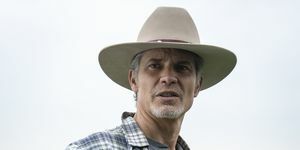 ospravedlněné město pravěký zobrazený timothy olyphant jako raylan danosti