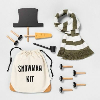 Target's Snowman Kit dělá zdobení sněhuláků vánek