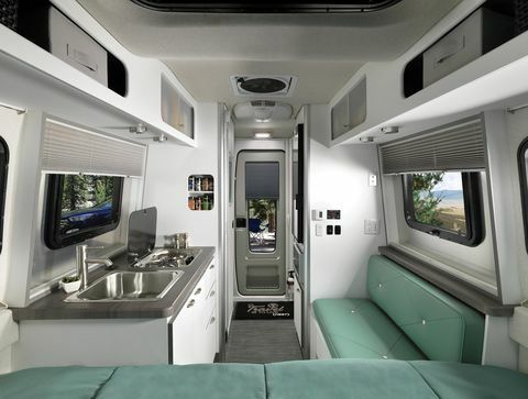 nové airstream hnízdo - nový kompaktní přívěs airstream