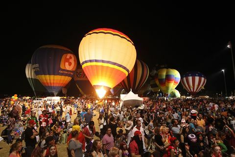 best-halloween-festivaly-salt-river-fields-spooktacular-balloon-festival