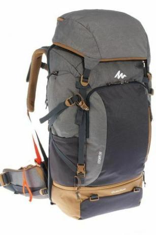 Uzamykatelný pánský trekingový batoh Forclaz Travel 500 o objemu 50 litrů
