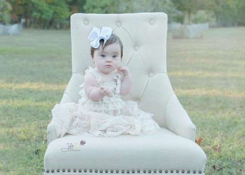 Tato pozoruhodná fotografická série zachycuje krásu kojenců s Downovým syndromem