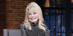 Dolly parton narozeniny pozdě večer se Sethem Meyersem sezóna 7