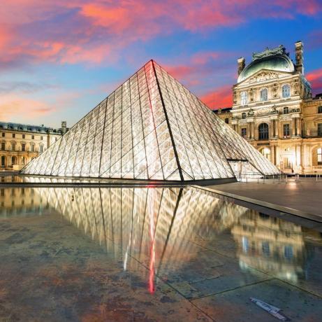 Muzeum Louvre v Paříži