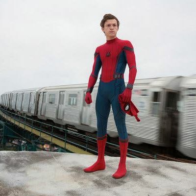 jak sledovat všechny divné filmy v pořadí - Spider-man homecoming