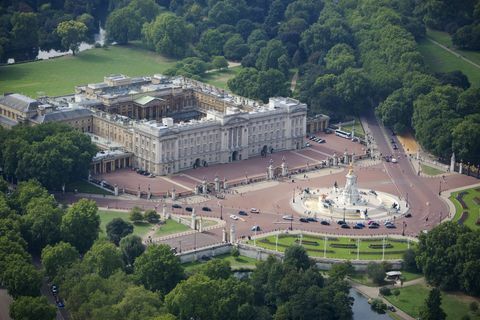 ariel pohled na Buckinghamský palác